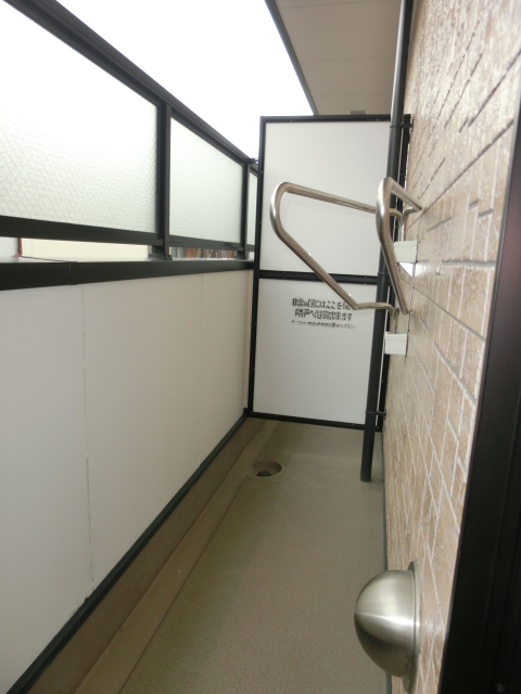 14/28 バルコニー