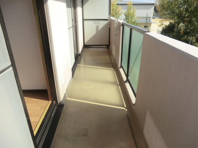 13/27 バルコニー