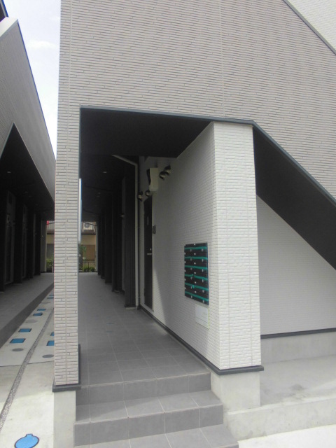 22/29 エントランス