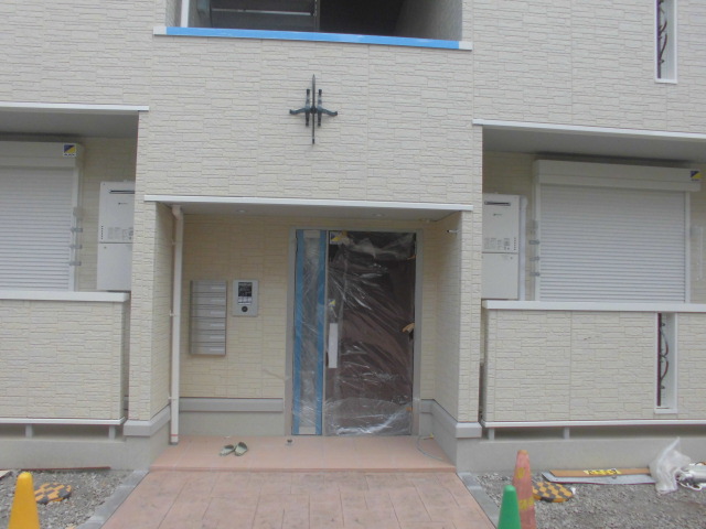 21/30 エントランス