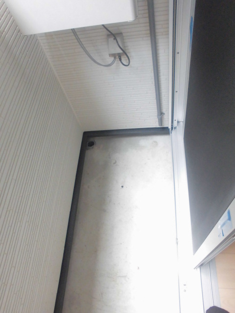 17/30 バルコニー