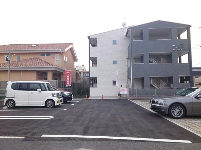 14/20 駐車場
