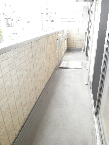 15/23 バルコニー