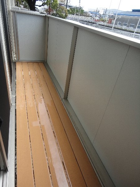 15/23 バルコニー