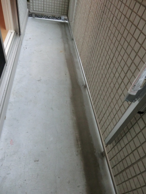 15/23 バルコニー