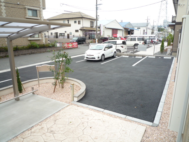 20/21 駐車場