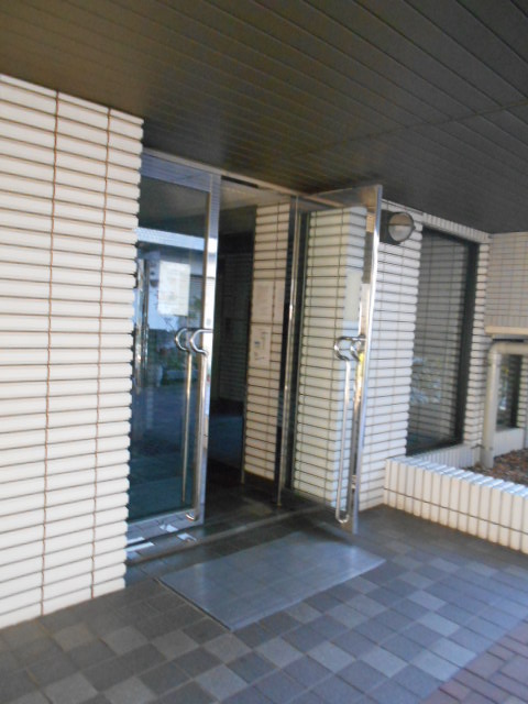 21/24 エントランス