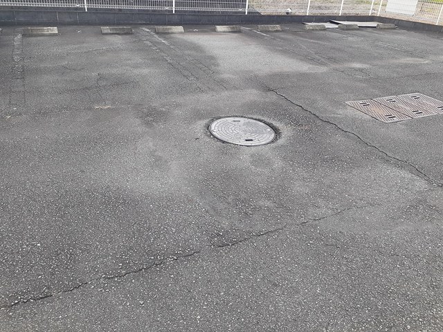 14/20 駐車場