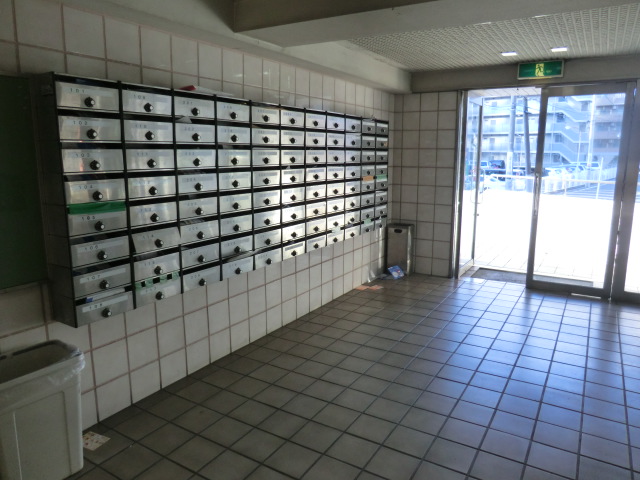 15/25 エントランス