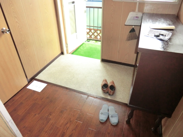 21/30 エントランス