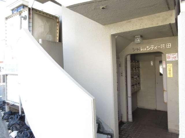 3/8 エントランス