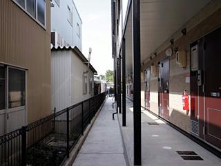 2/3 エントランス