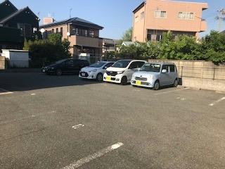 14/19 駐車場