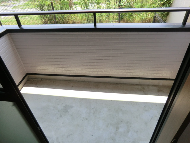 18/26 バルコニー