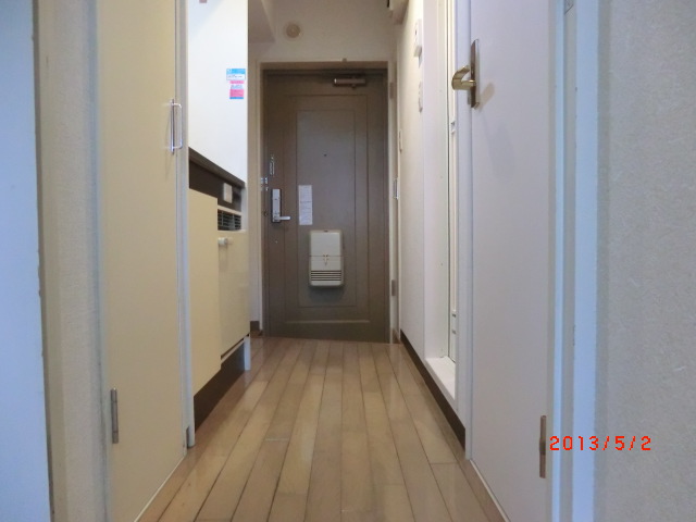 22/30 エントランス