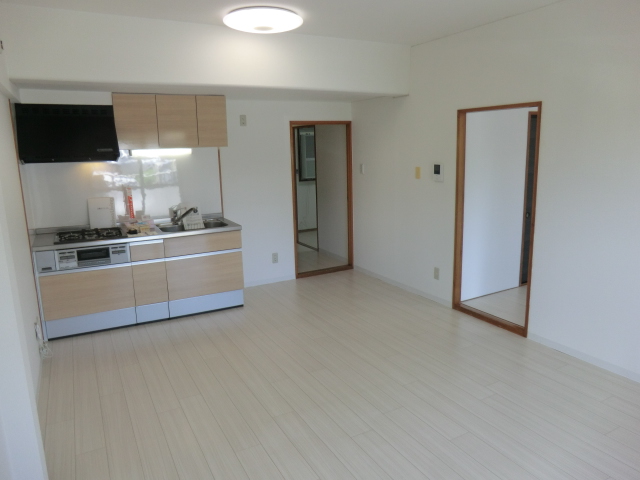 5/30 リビング/ダイニング