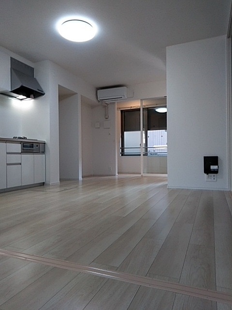 3/20 リビング/ダイニング