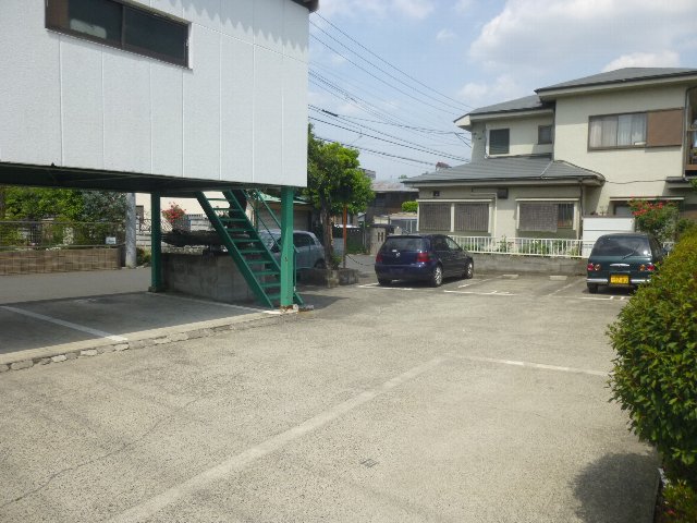 22/29 駐車場