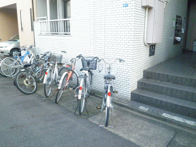 17/24 エントランス