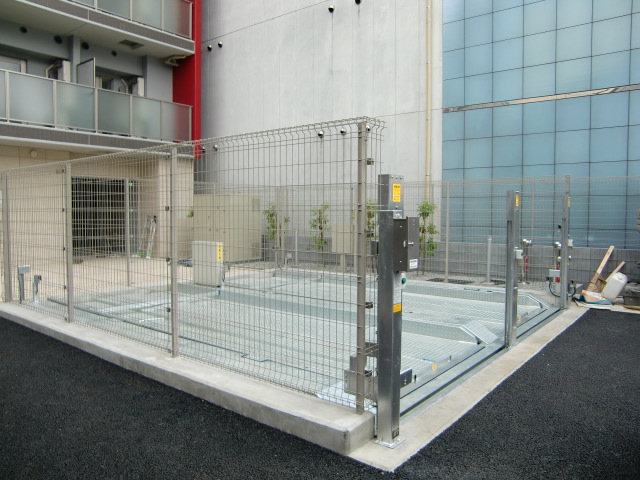 20/30 駐車場