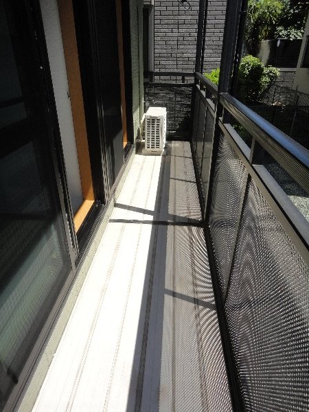 16/25 バルコニー