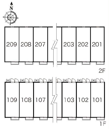 13/20 エントランス