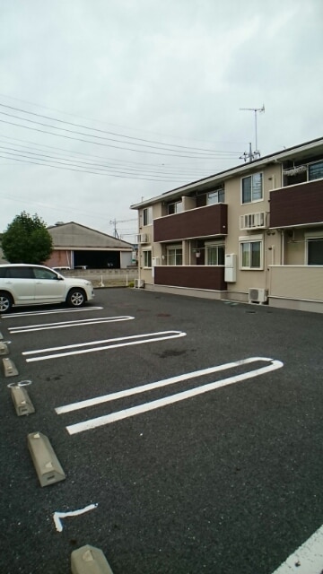 15/25 駐車場