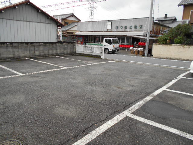 19/20 駐車場