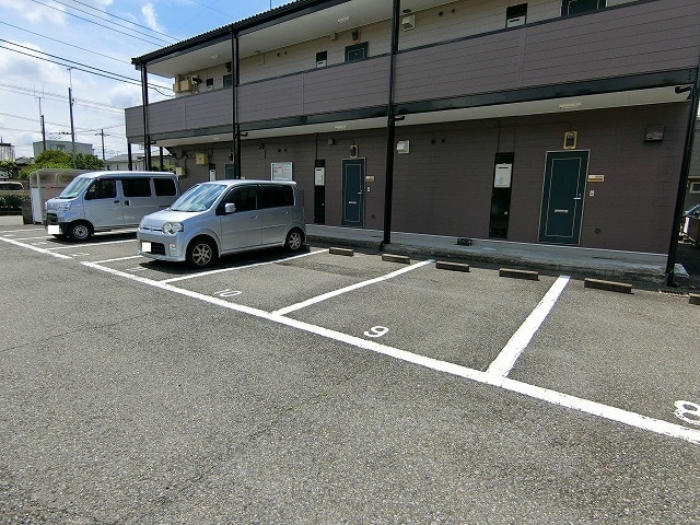 14/20 駐車場