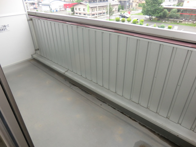 15/23 バルコニー