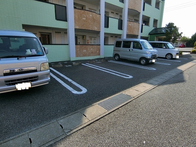 14/20 駐車場