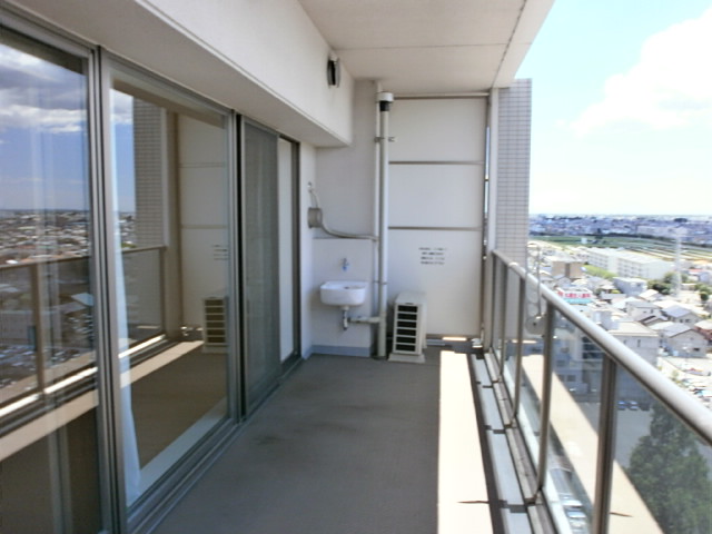 16/29 バルコニー