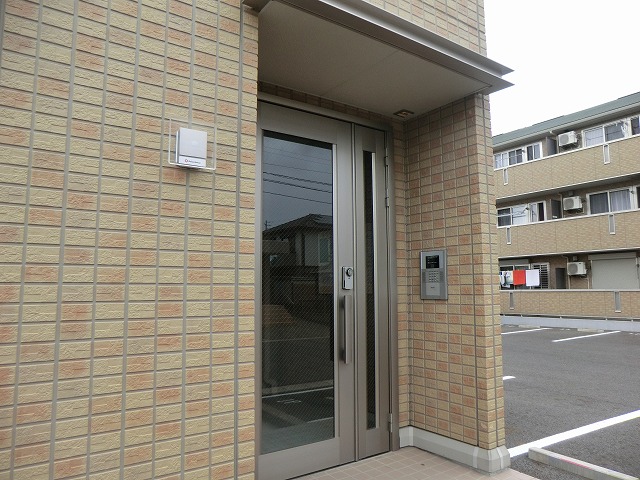 22/24 エントランス