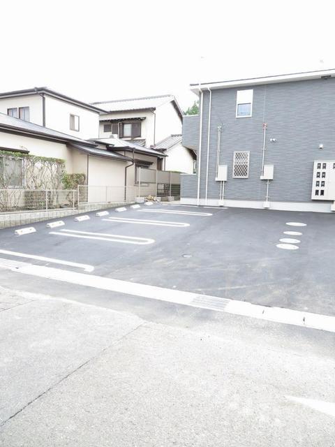 2/2 駐車場