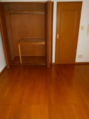 22/30 エントランス