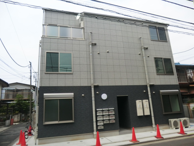 22/30 エントランス