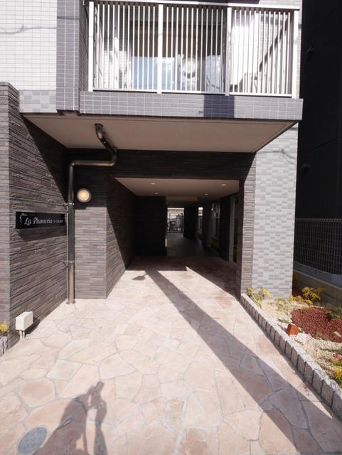 2/5 エントランス