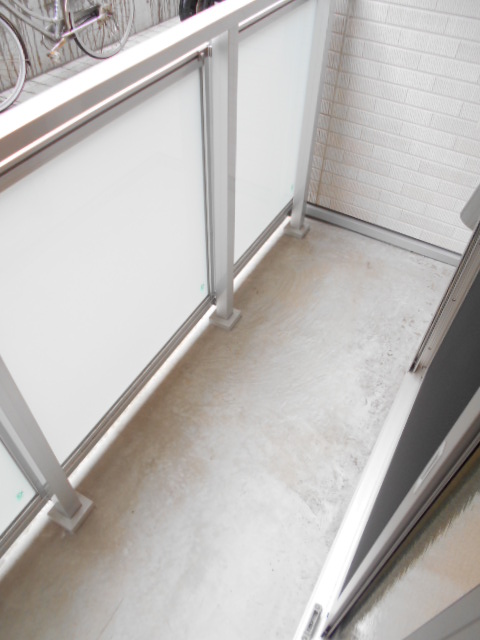 16/30 バルコニー