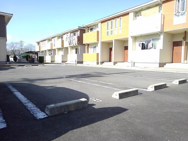 14/20 駐車場