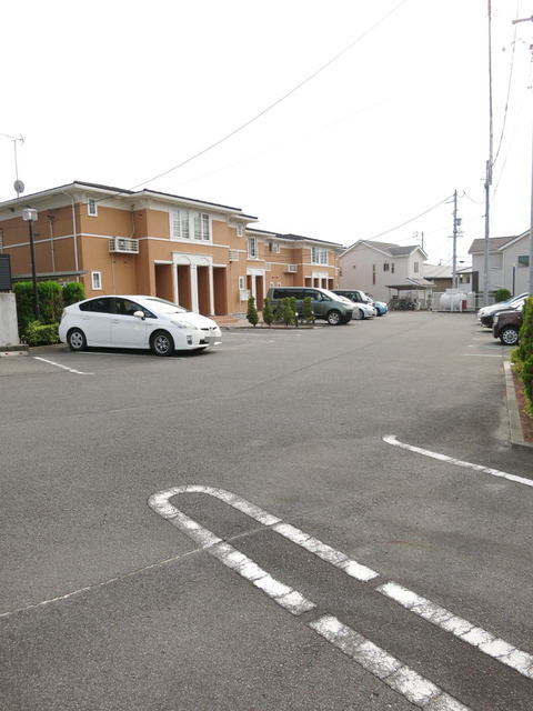 18/24 駐車場