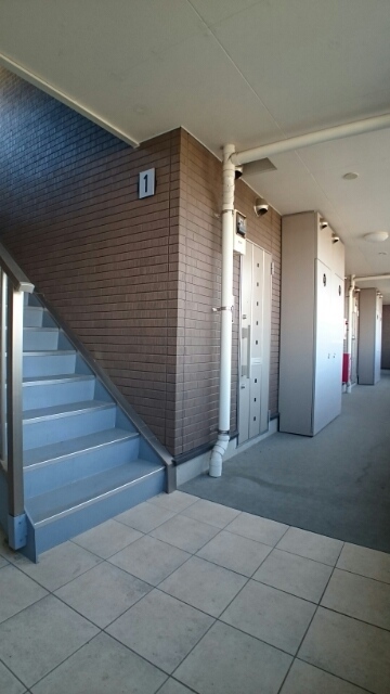 14/30 エントランス