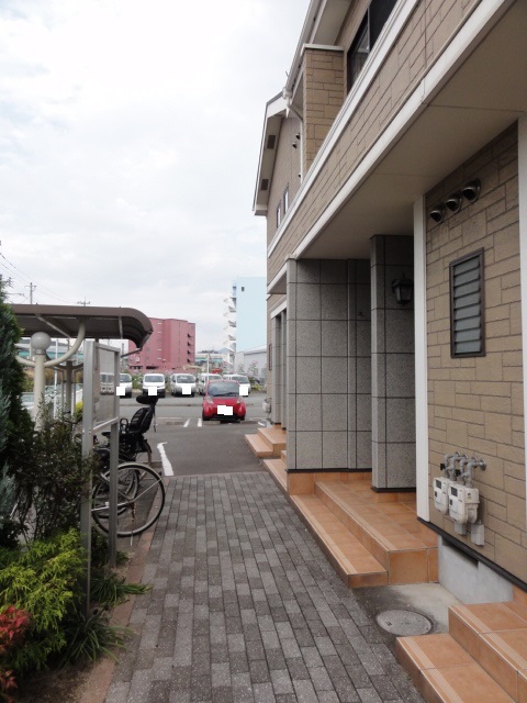 16/22 エントランス