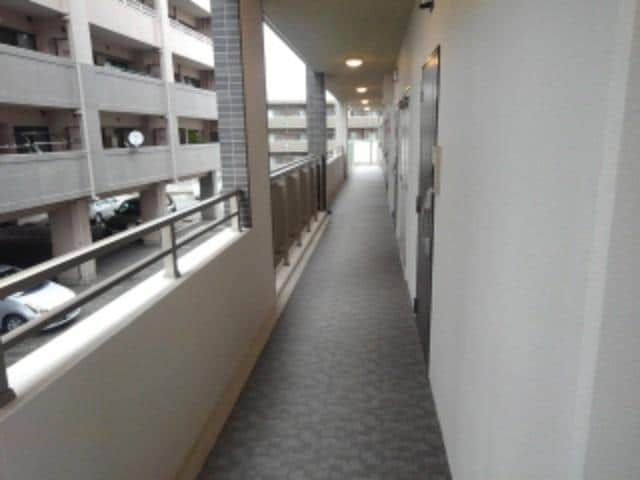 13/20 エントランス