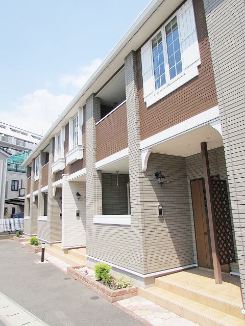 13/20 エントランス