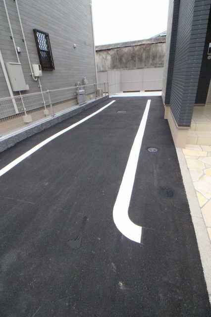 14/20 駐車場