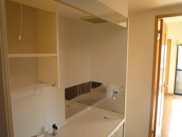 13/28 キッチン