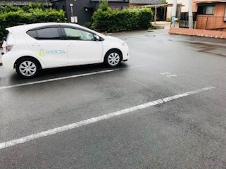 22/27 駐車場
