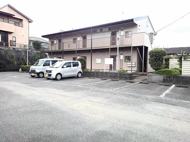 14/20 駐車場