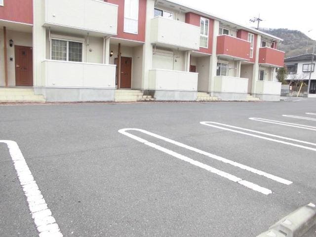 15/21 駐車場