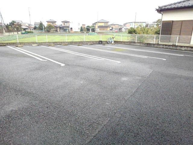 2/8 駐車場